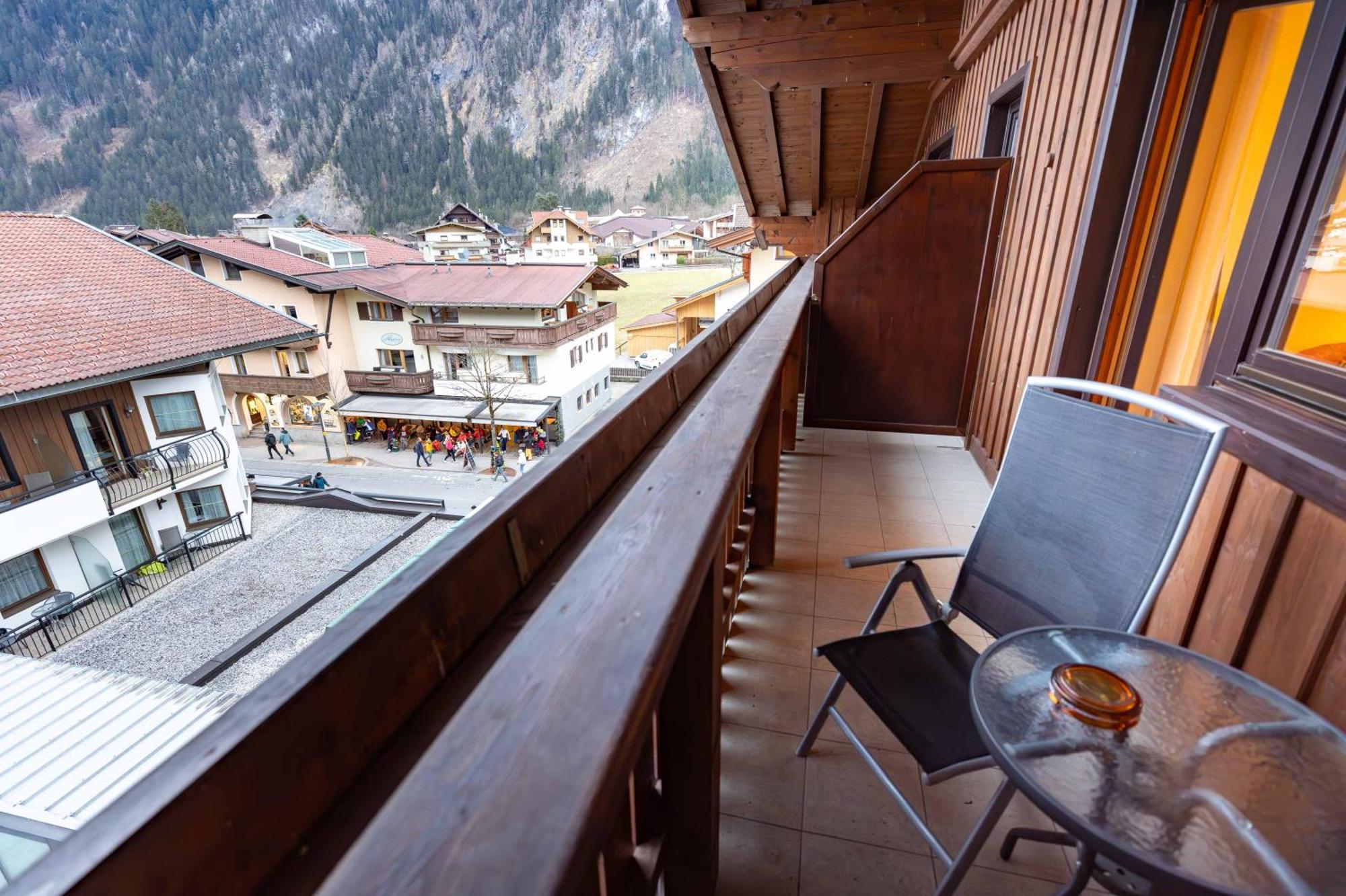 Heart Hotel Nordstern Mayrhofen Εξωτερικό φωτογραφία