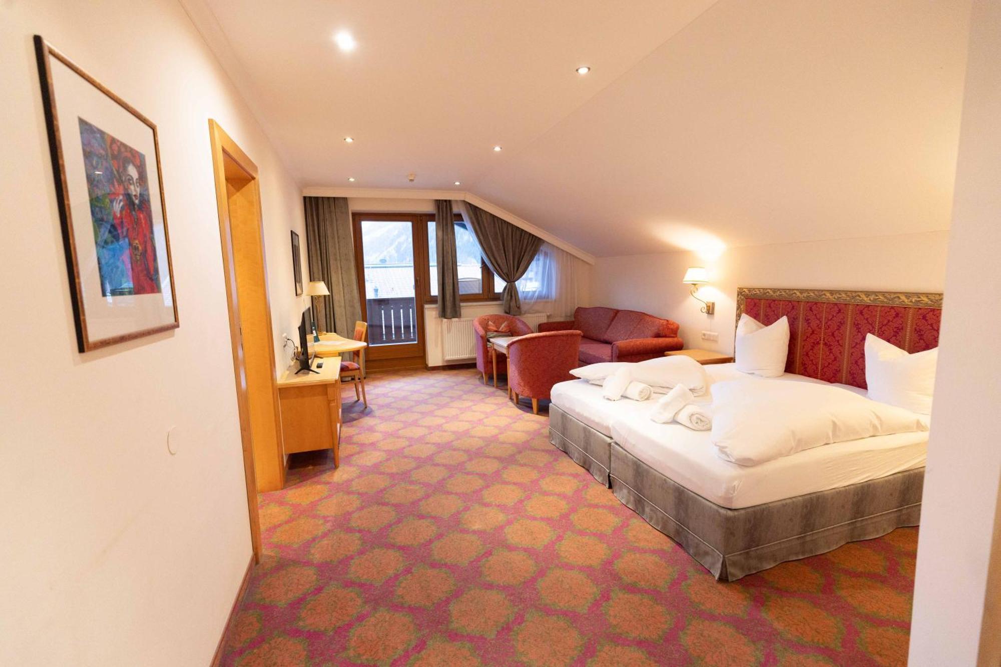 Heart Hotel Nordstern Mayrhofen Εξωτερικό φωτογραφία