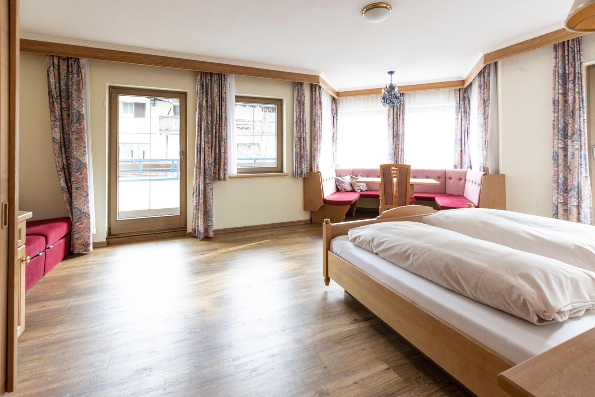 Heart Hotel Nordstern Mayrhofen Εξωτερικό φωτογραφία